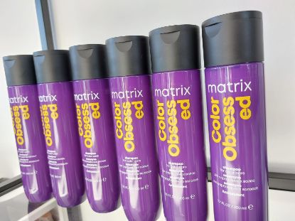 Poza cu Matrix Color Obsessed - Sampon pentru ingrijirea părului vopsit 300ml